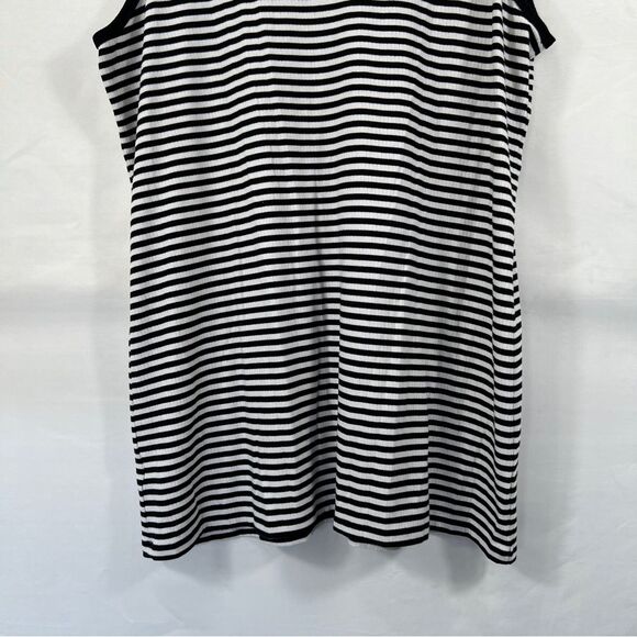 Torrid Super Soft Rib Hook And Eye Striped Tank Top 0681 - Picture 9 of 13